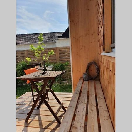 شقة Tiny Loft Im Suedhessischen Ried Trebur المظهر الخارجي الصورة